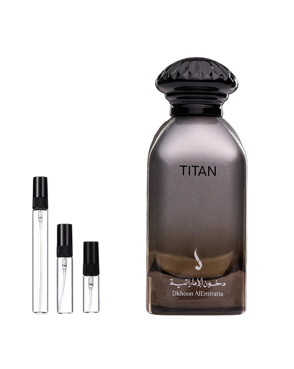 Dkhoon Emirates Titan sample – decant in glazen sprayflesje (2, 5 of 10 ml)