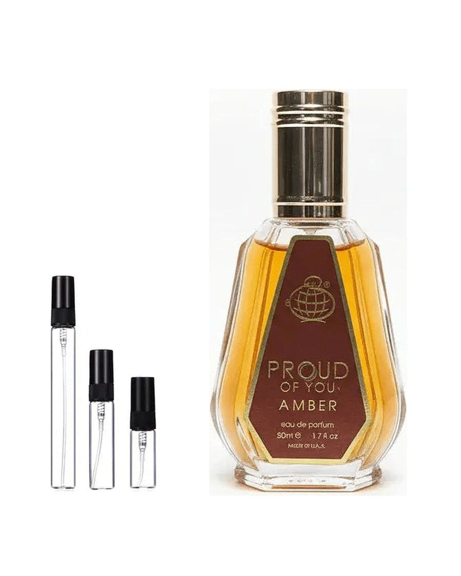 Fragrance World Proud Of You Amber sample – decant in glazen sprayflesje (2, 5 of 10 ml)