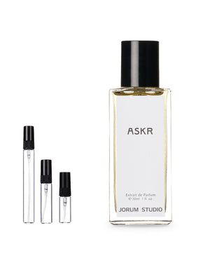 Jorum Studio Askr sample – decant in glazen sprayflesje (2, 5 of 10 ml)